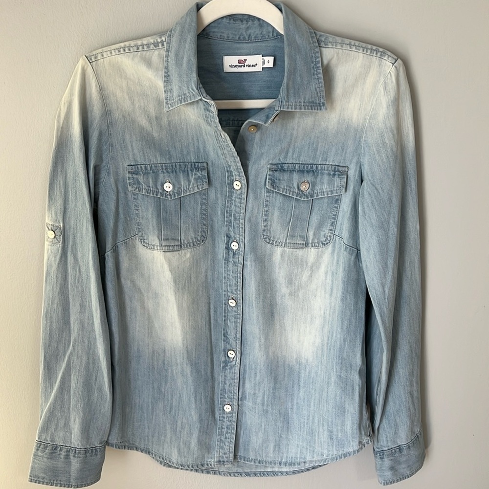 Vineyard Vines Blue Denim Long Sleeve Button Up Shirt